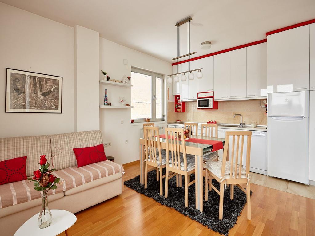 Luxury Apartment Near City Center Skopie Exterior foto
